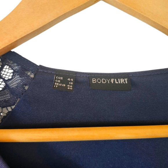 Navy Blue Lace Sleeve Blazer Romantic Officewear Feminine Chic Sz 44 EU/US L - Picture 8 of 10